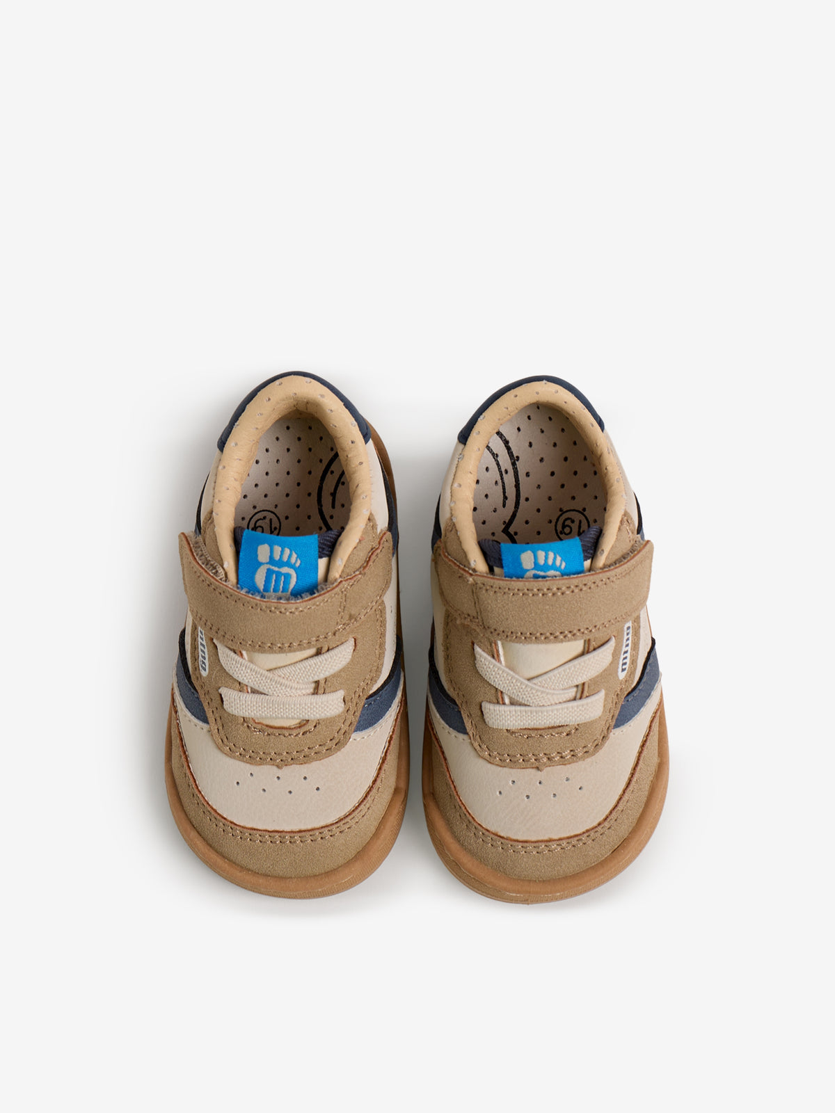 zapatillas Niña Deportivas de Niña beige 02
