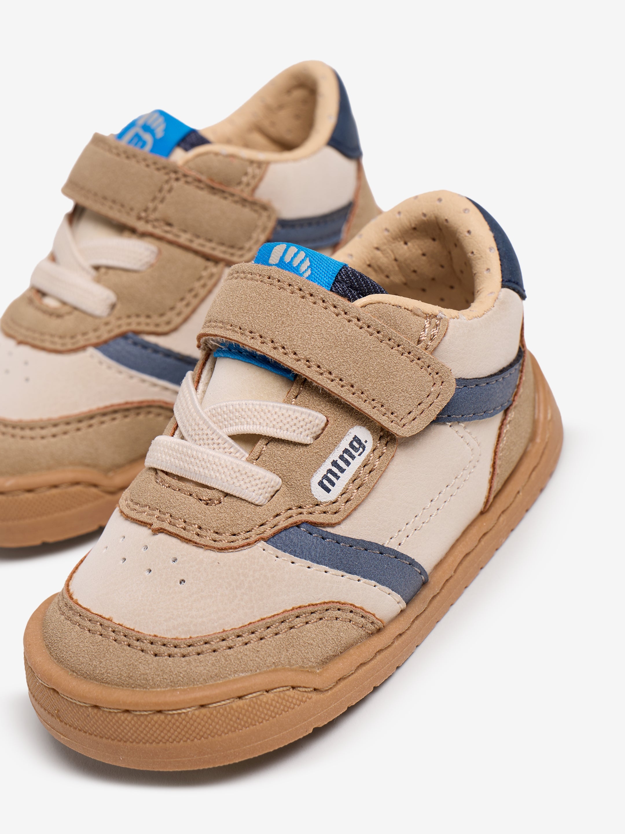 zapatillas Niña Deportivas de Niña beige 06