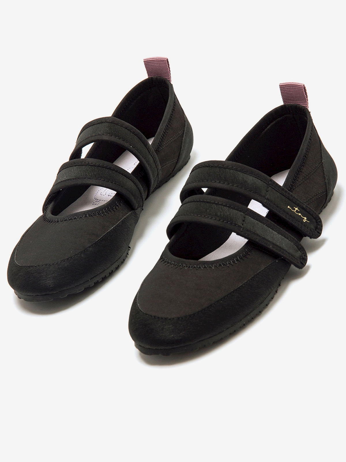 AMIRE PRETO