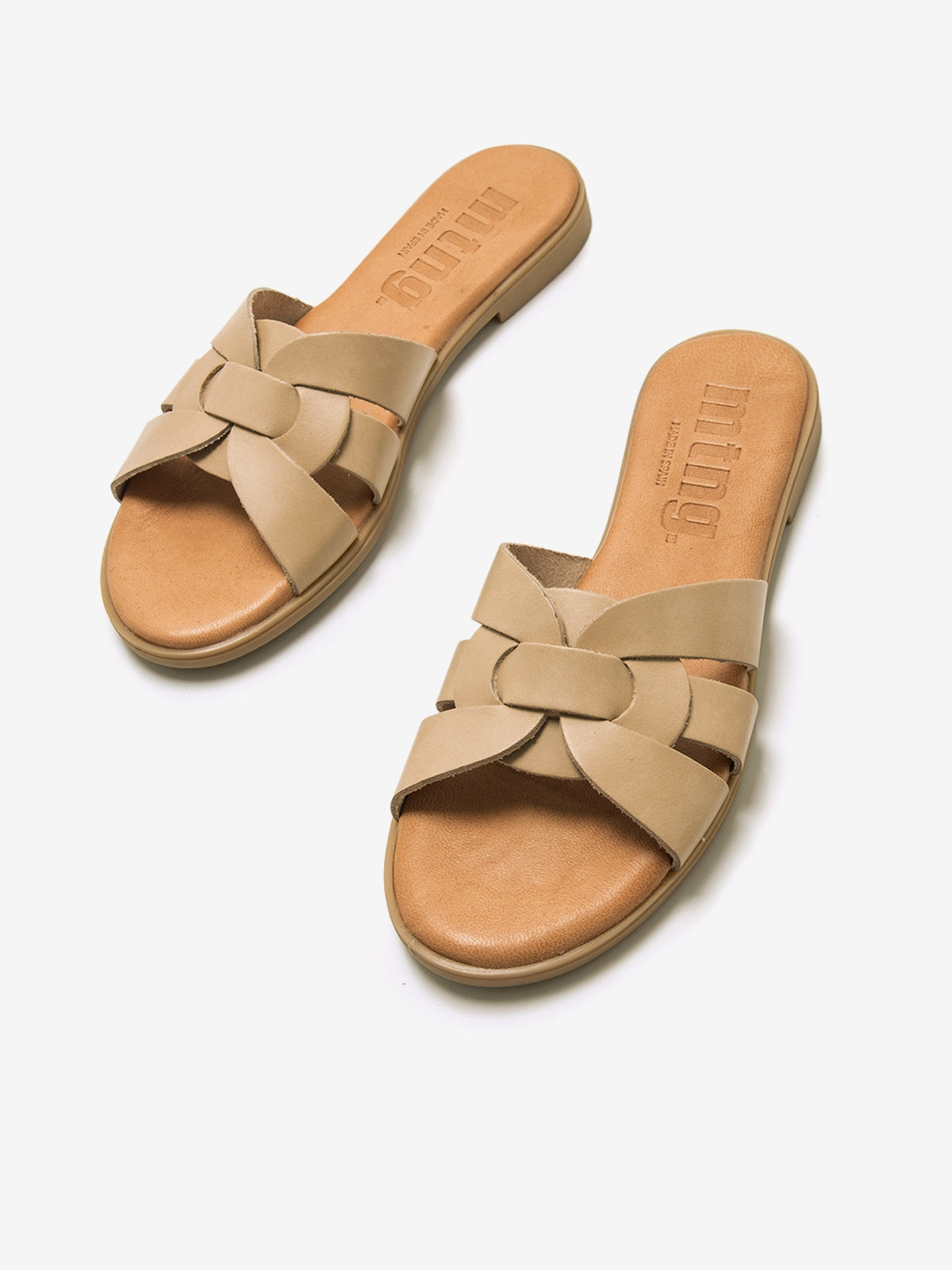 MARIA BEIGE