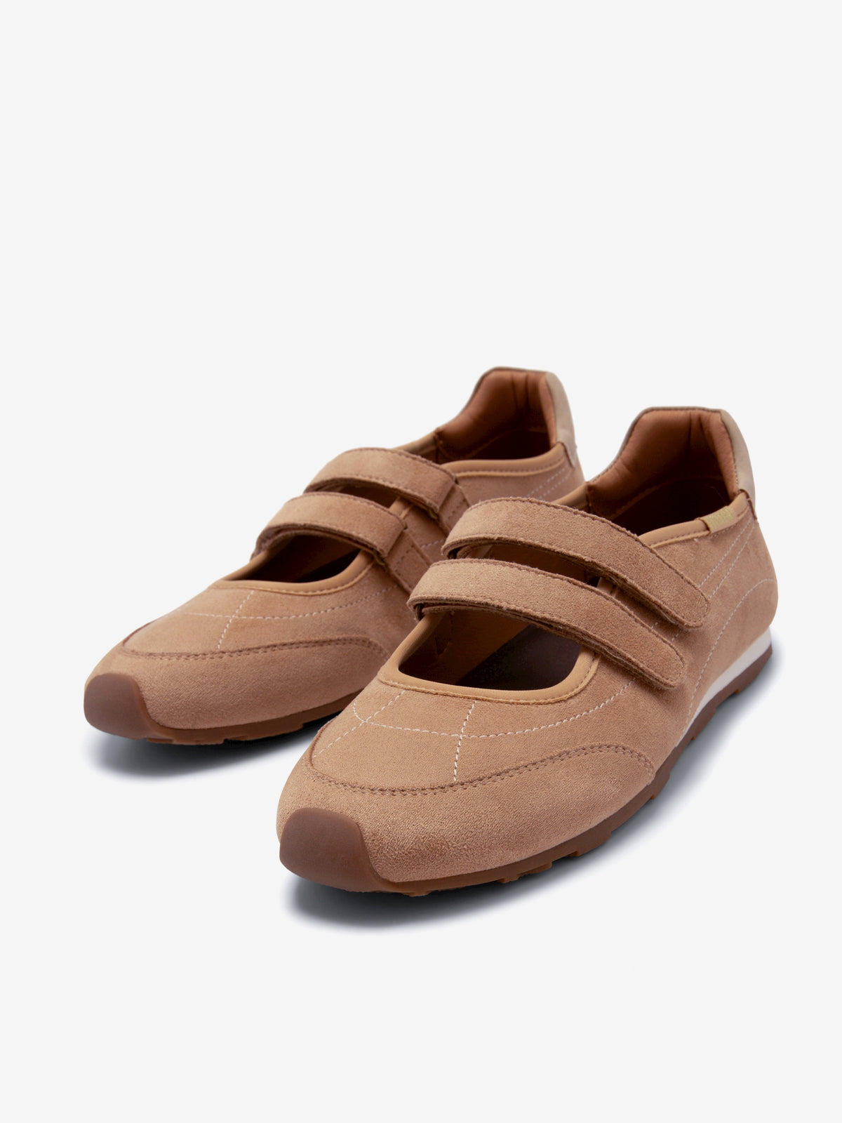 JANET BEIGE
