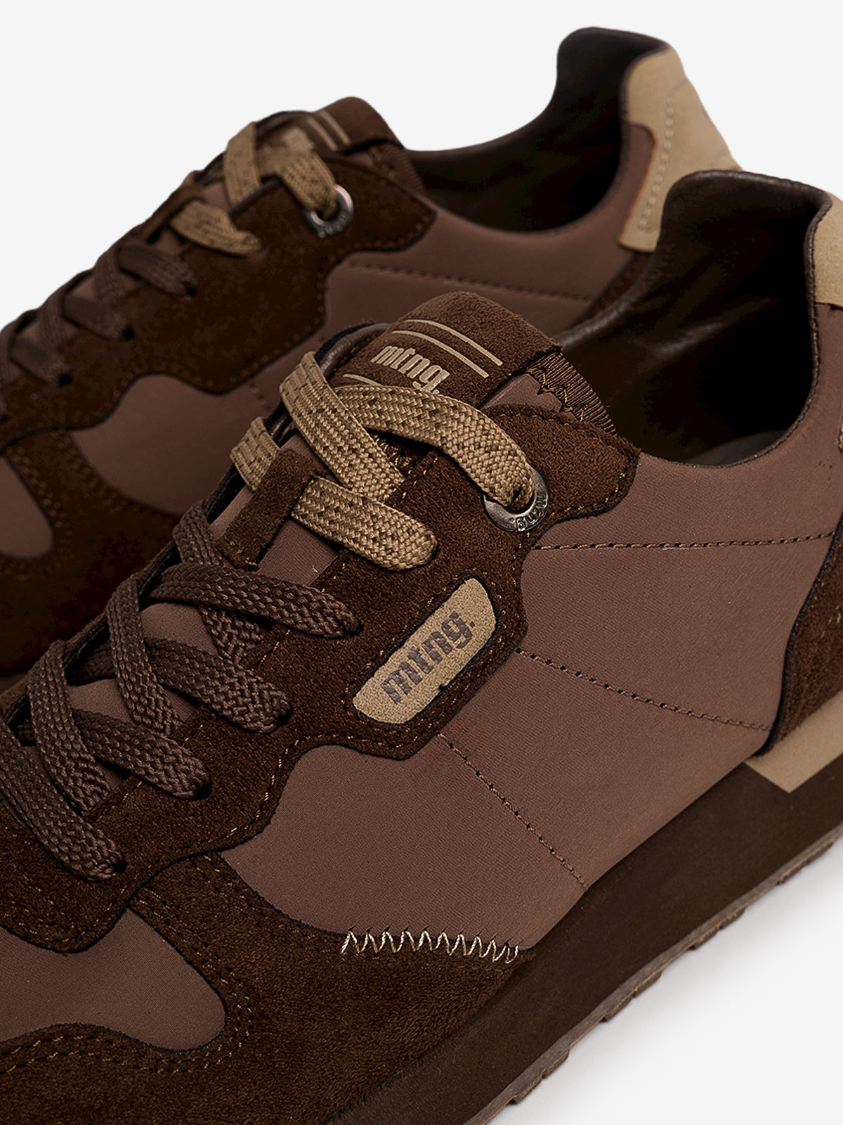 zapatillas Hombre Deportivas de Hombre marron 04