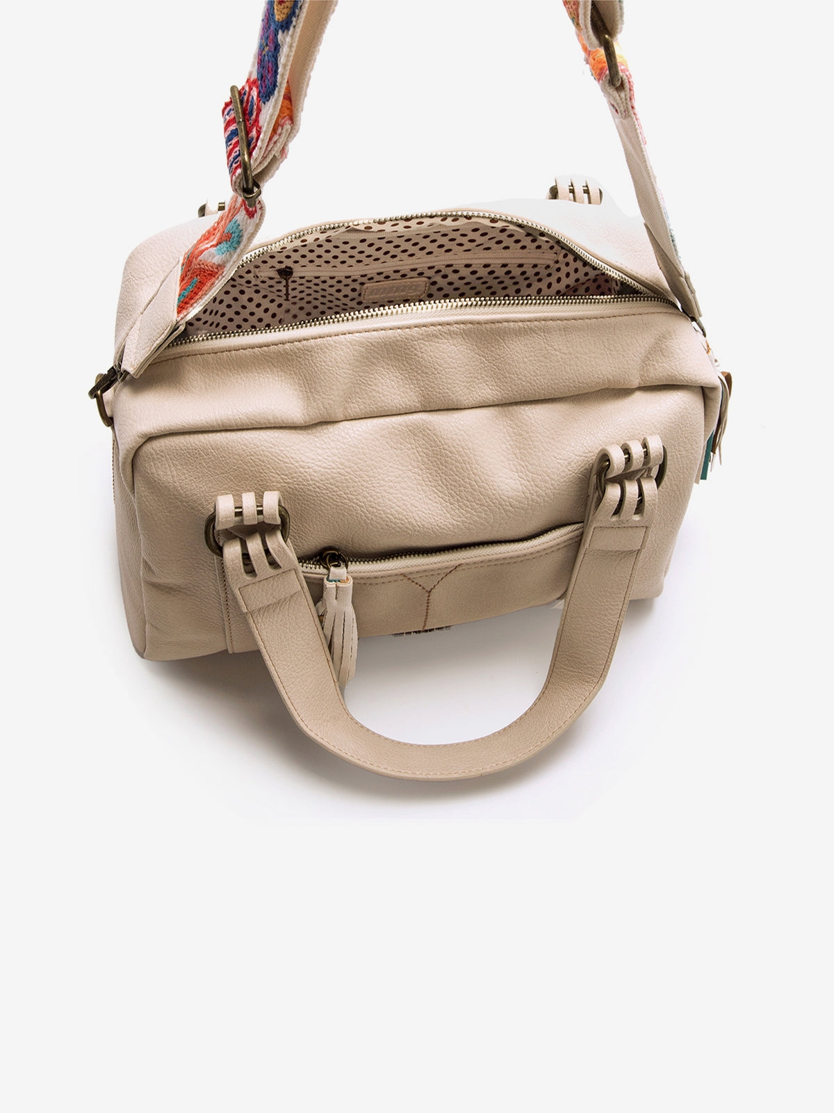 AMAN BEIGE