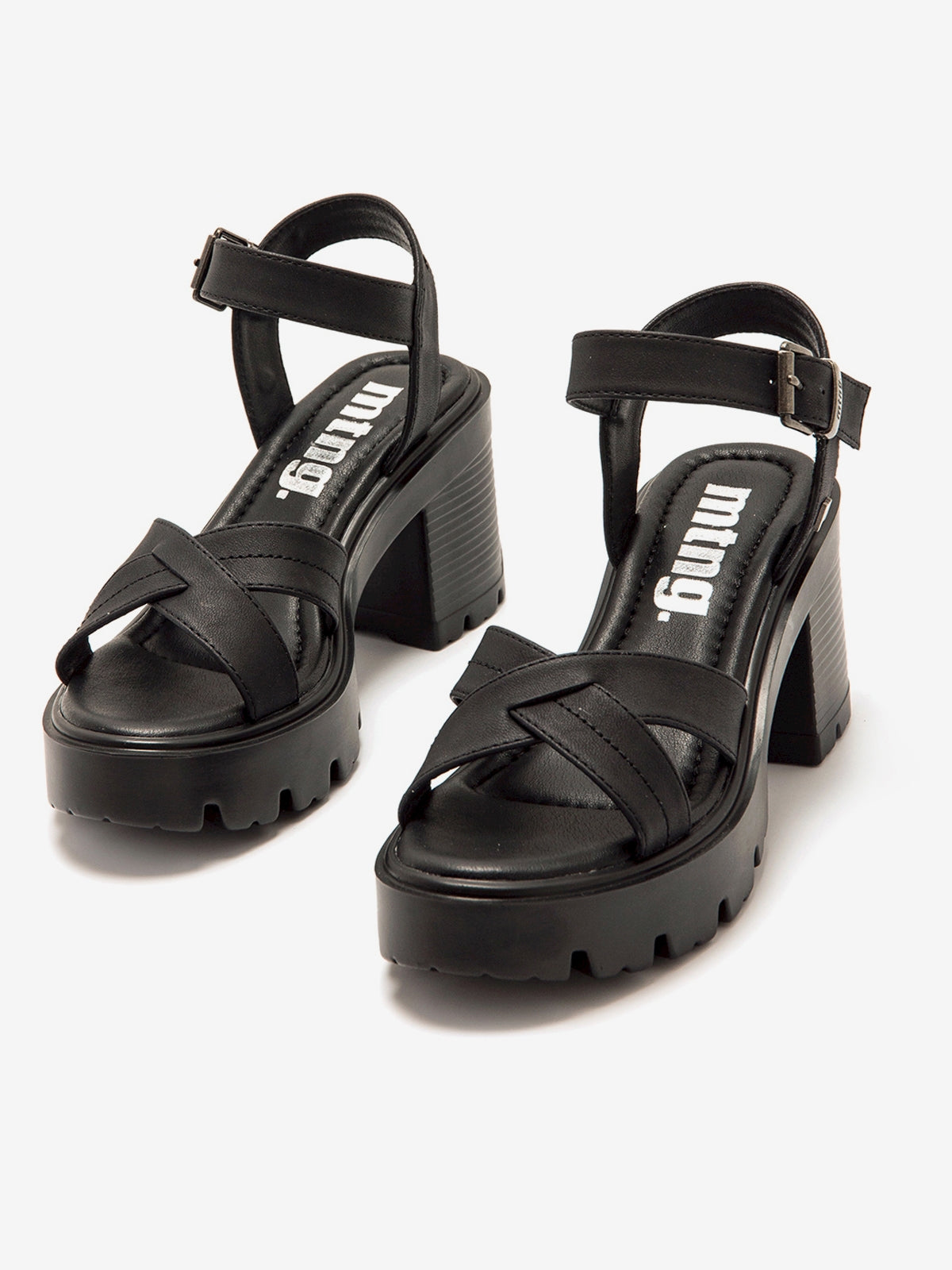 EMELINE NEGRO