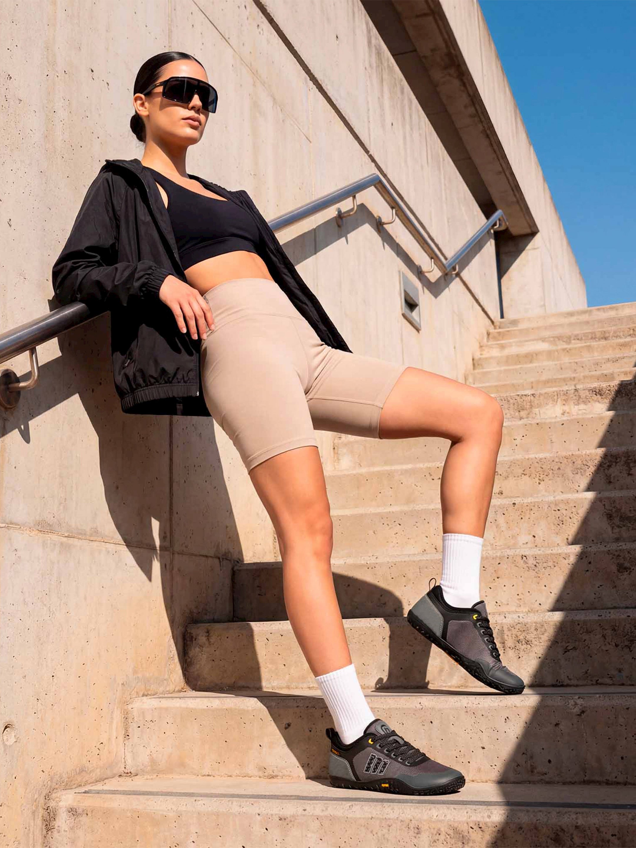 FREE VIBRAM NOIR