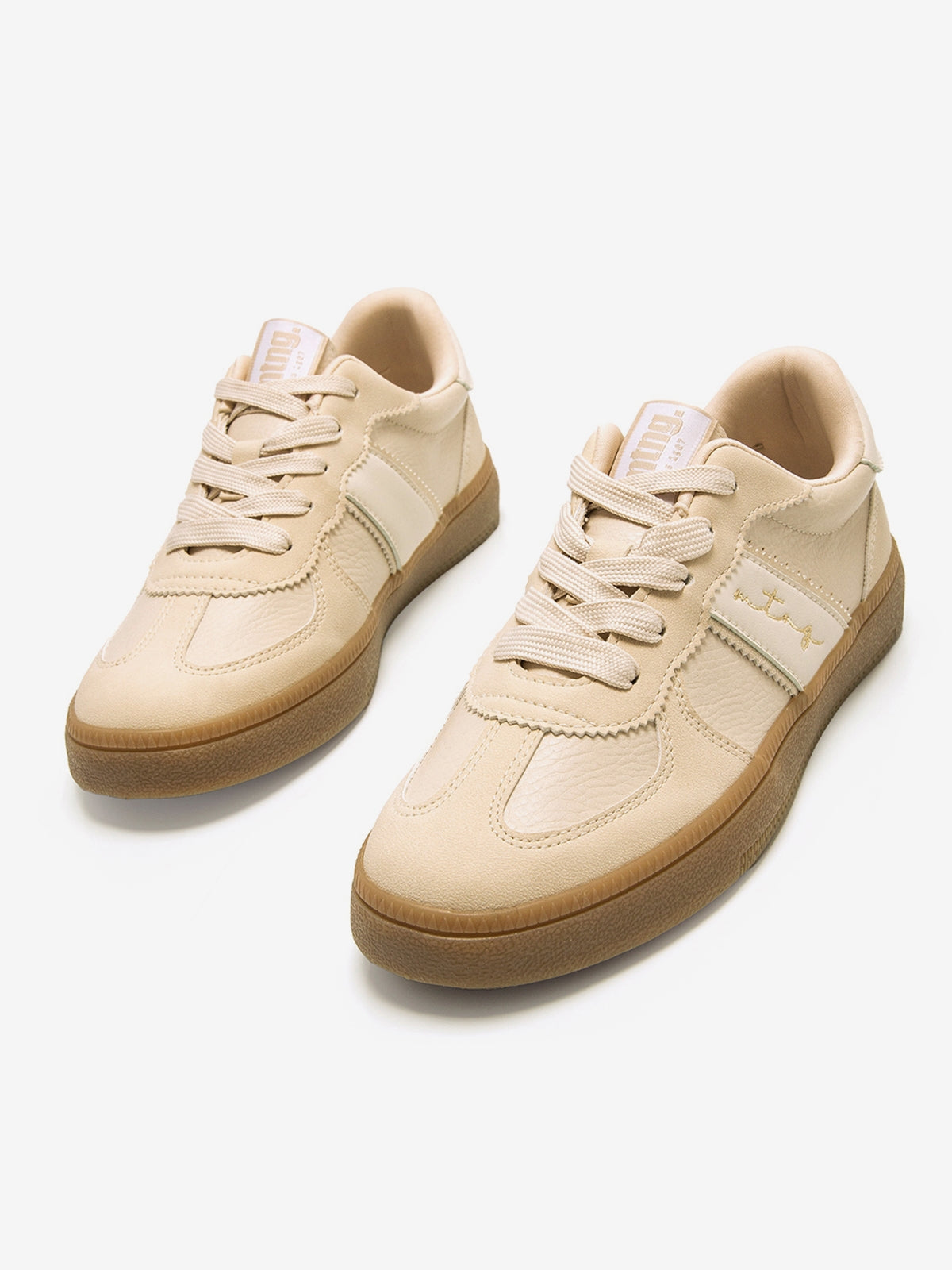 ROY BEIGE