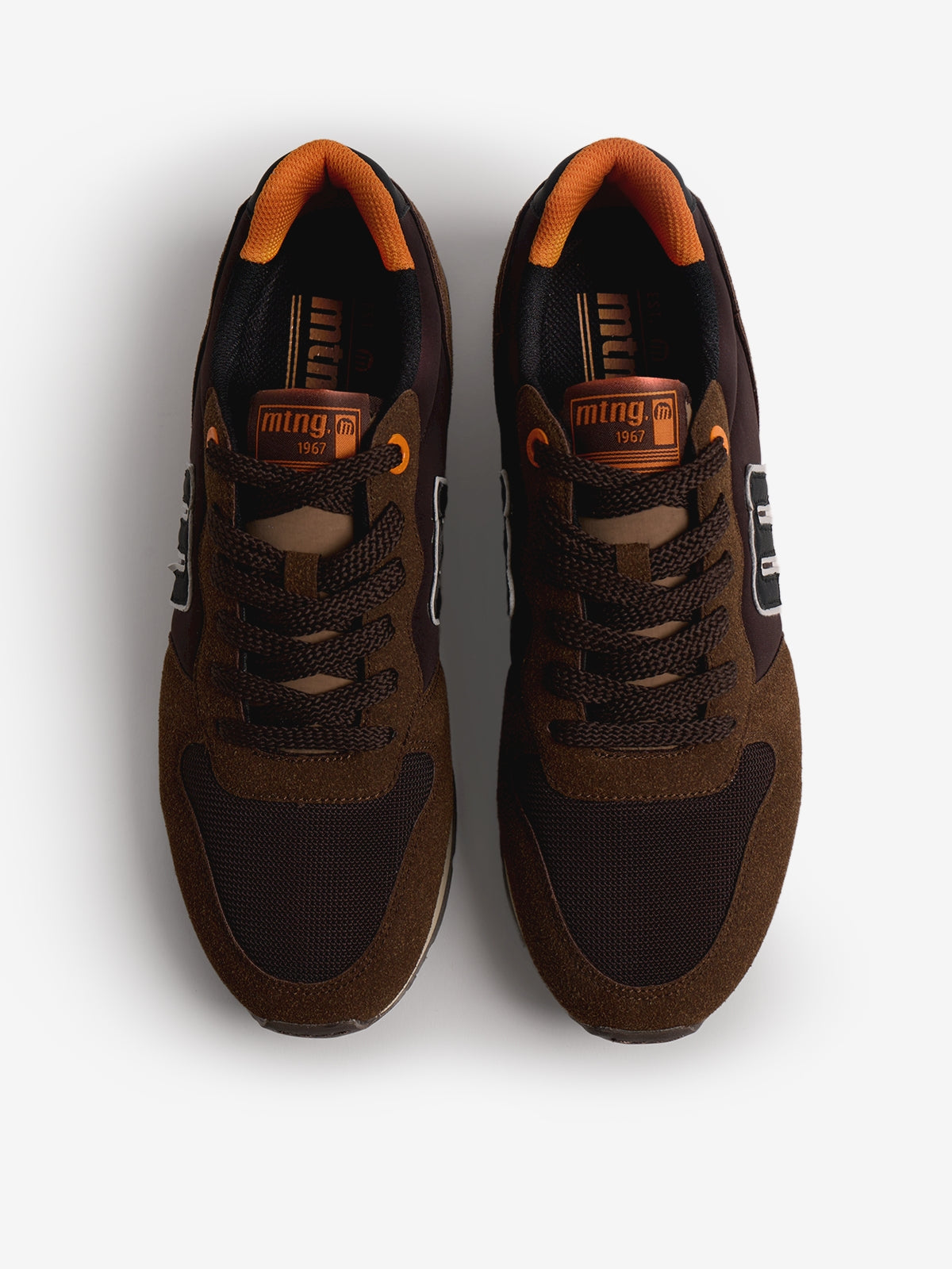 zapatillas Hombre Deportivas de Hombre marron 02