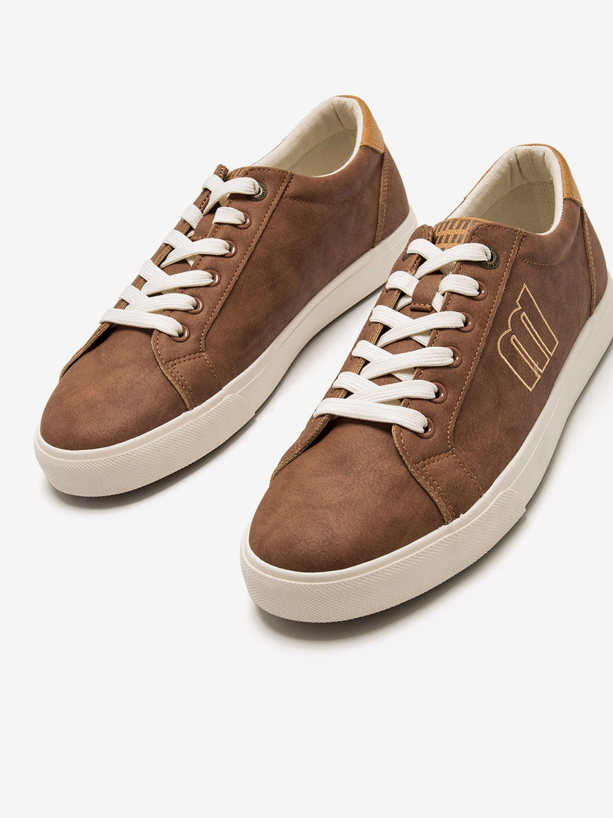 ARIA MARRON