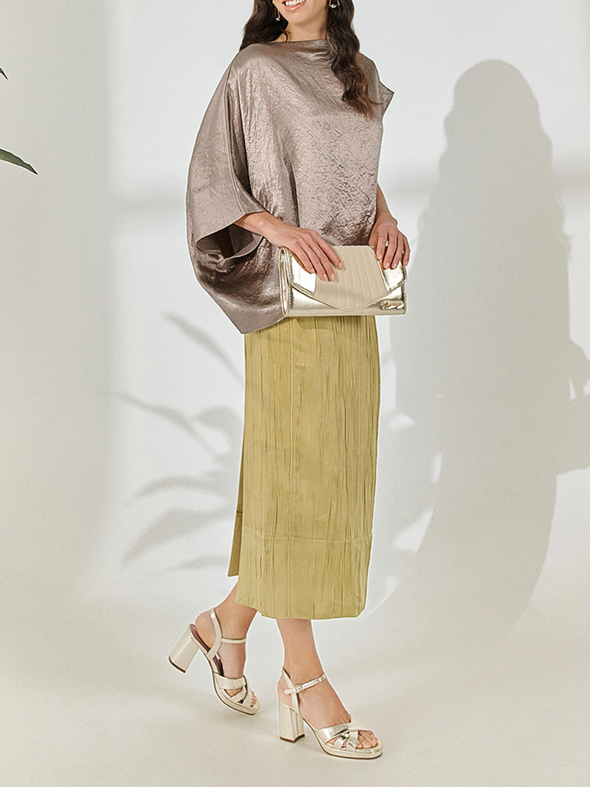 bolsos de mano Mujer Bolso clutch mujer beige 04