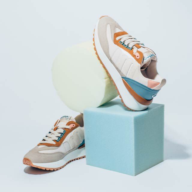 Mstng shoes store