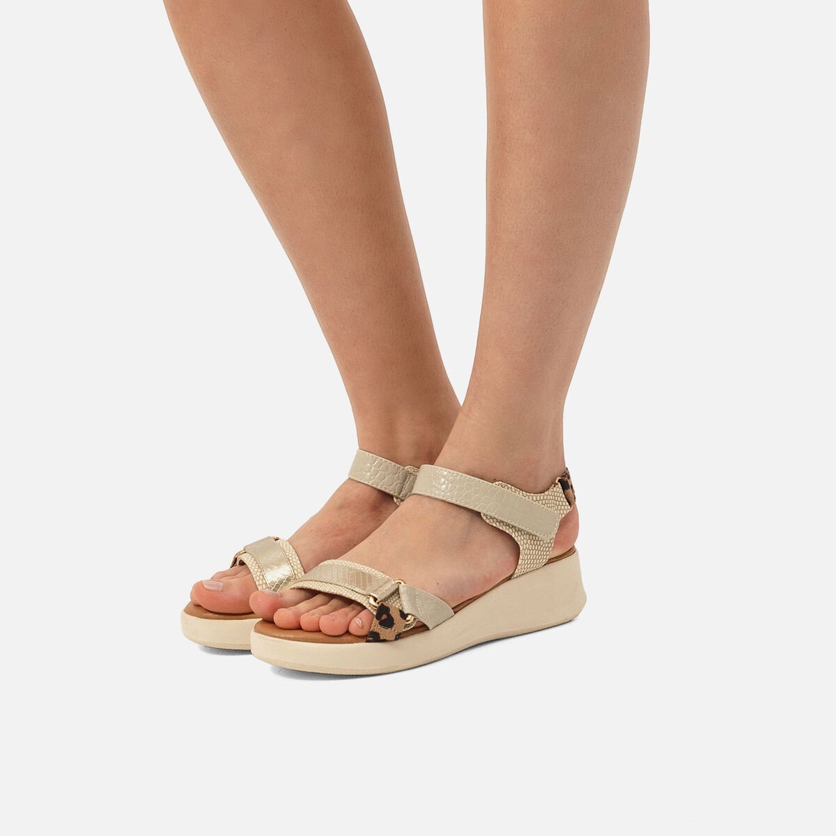 Sandalias de cuna de Mujer modelo DELIA de MARIAMARE image number 2