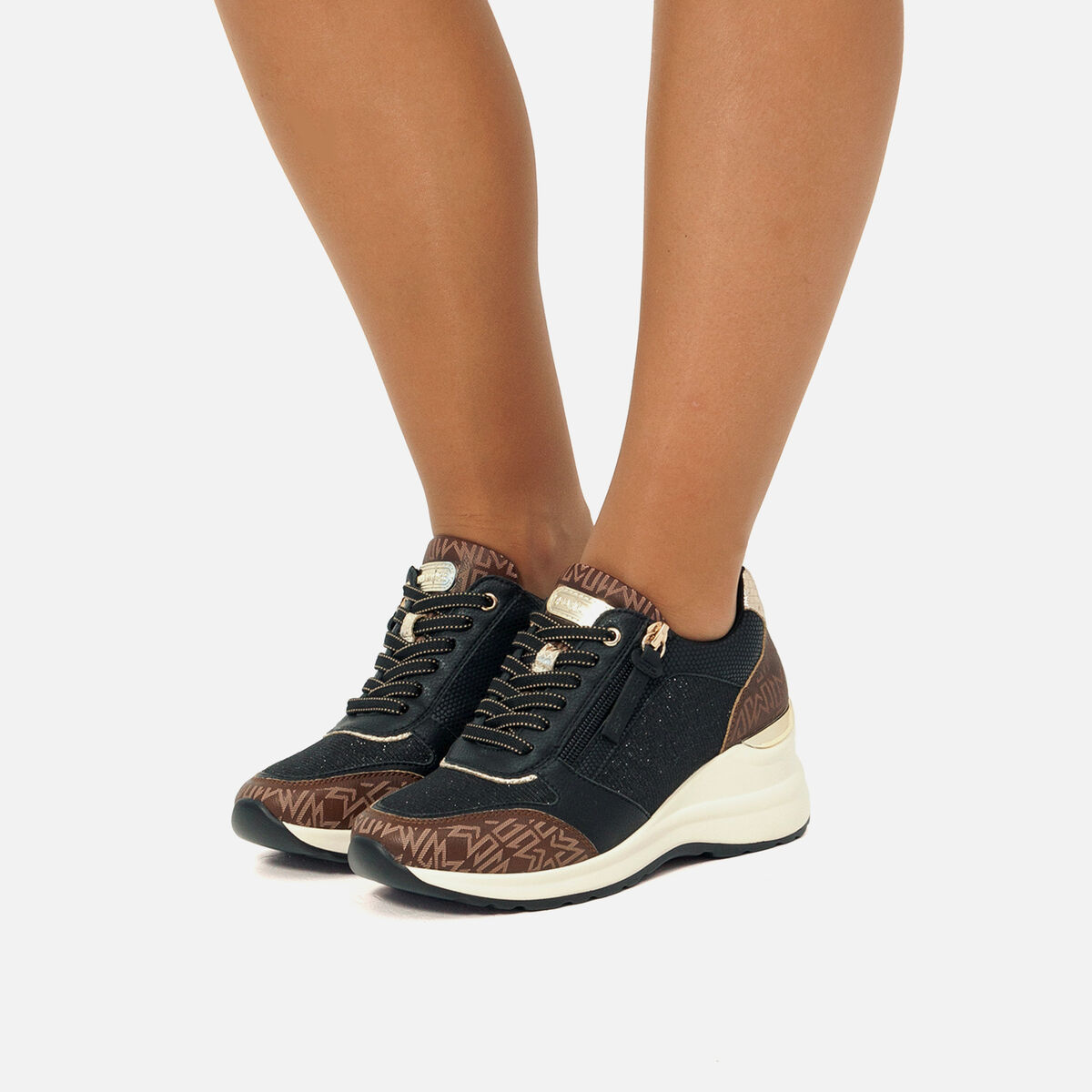 Sneakers pour Femme mod&egrave;le CINZIA de MARIAMARE image number 2