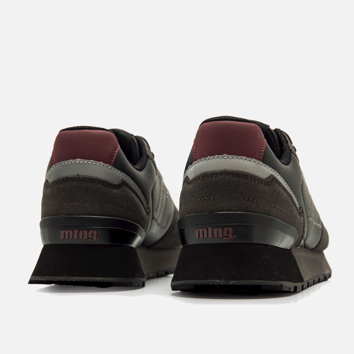 Zapatillas de Hombre modelo JOGGO CLASSIC de MTNG image number 2