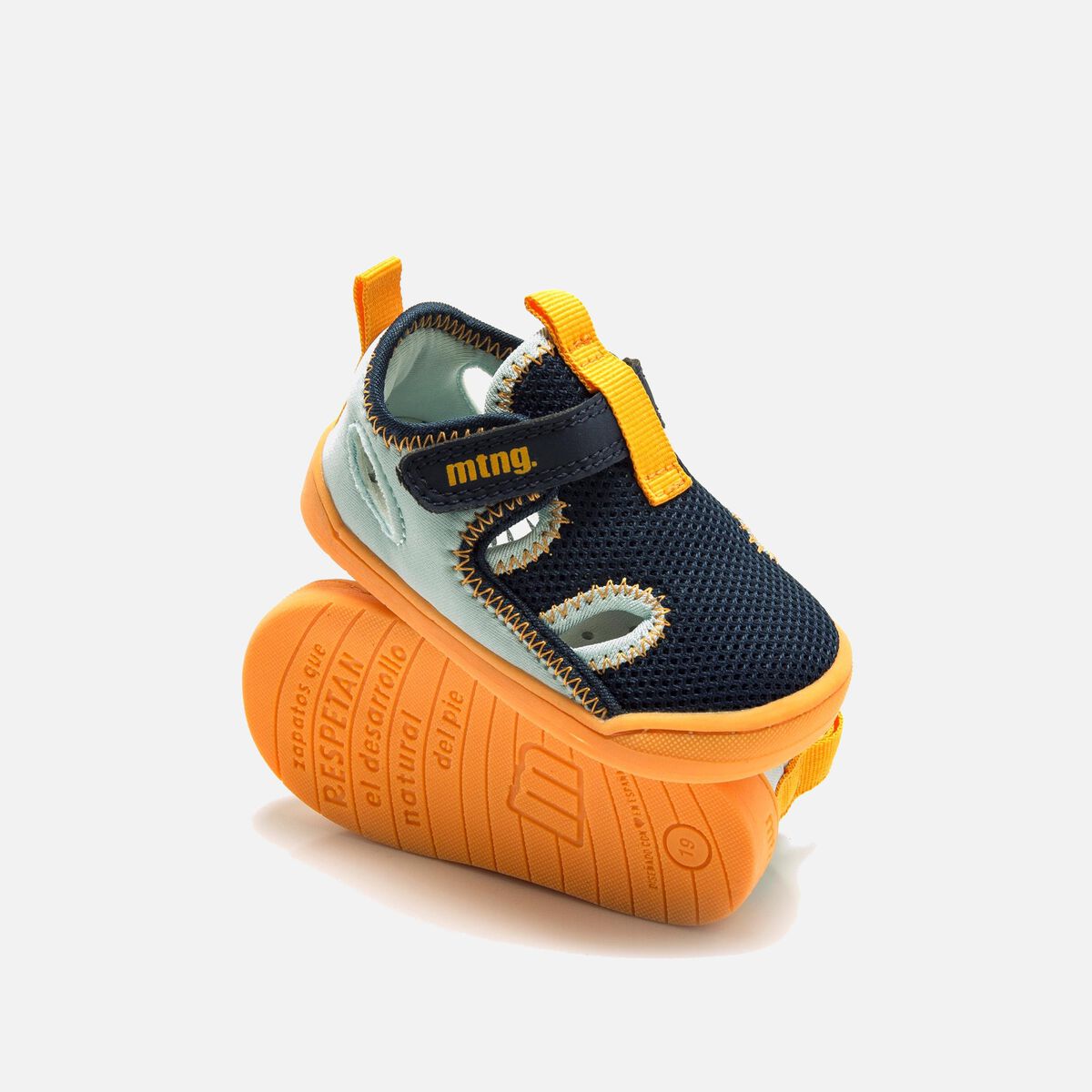 Sandalias de Nino modelo FREE BABY de MTNG image number 5