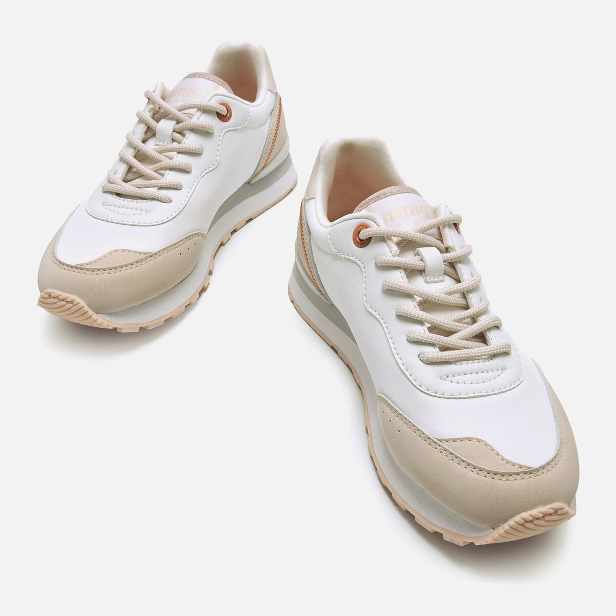 Zapatillas de Mujer modelo JOGGO CLASSIC de MTNG image number 3