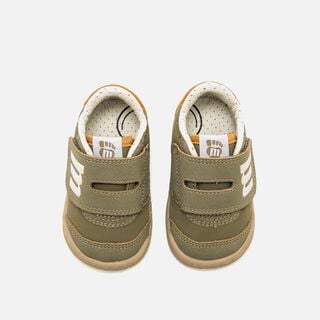 Sneakers pour Garcon mod&egrave;le FREE BABY de MTNG