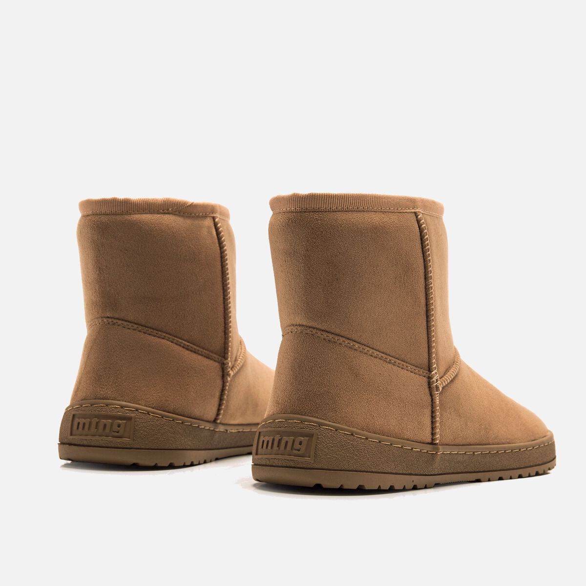 Botas de tornozelo planas de Mulher modelo FREE de MTNG image number 2