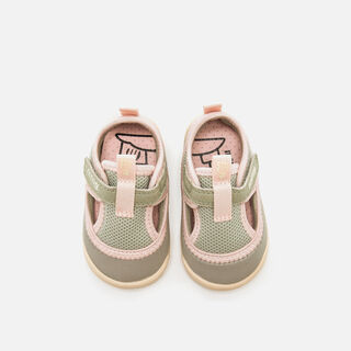 Sandalias de Rapariga modelo FREE BABY de MTNG