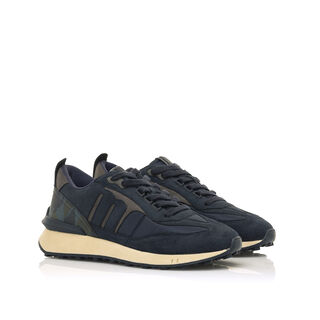 Sneakers de Homem modelo QAMAR de MTNG