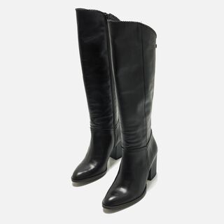 BOTAS DE SALTO de Mulher modelo UMA de MTNG