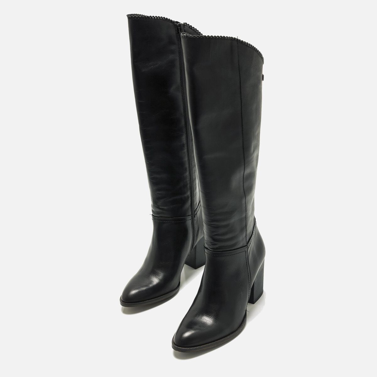 BOTAS DE SALTO de Mulher modelo UMA de MTNG image number 2