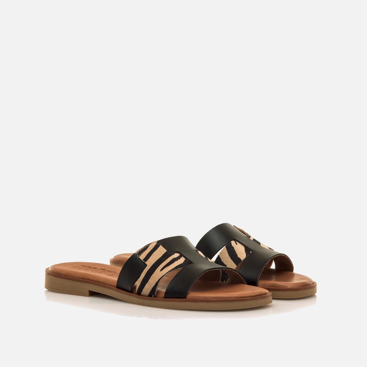 Sandalias planas de Mujer modelo ALYSA de MTNG image number 4