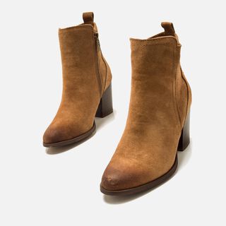 Botines de tacon de Mujer modelo JOLIE de MTNG