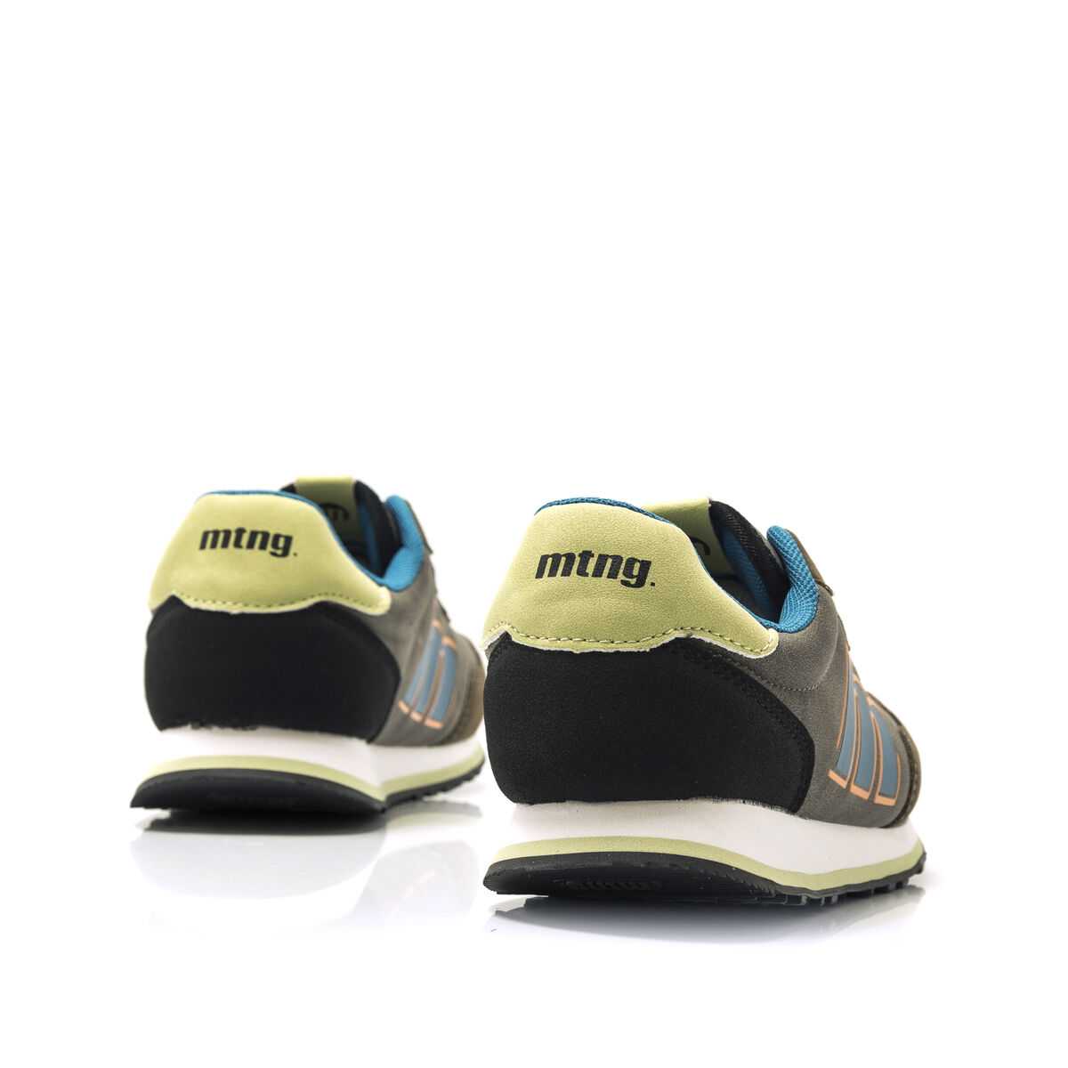 Sneakers pour Garcon modèle JOGGO de MTNG image number 3