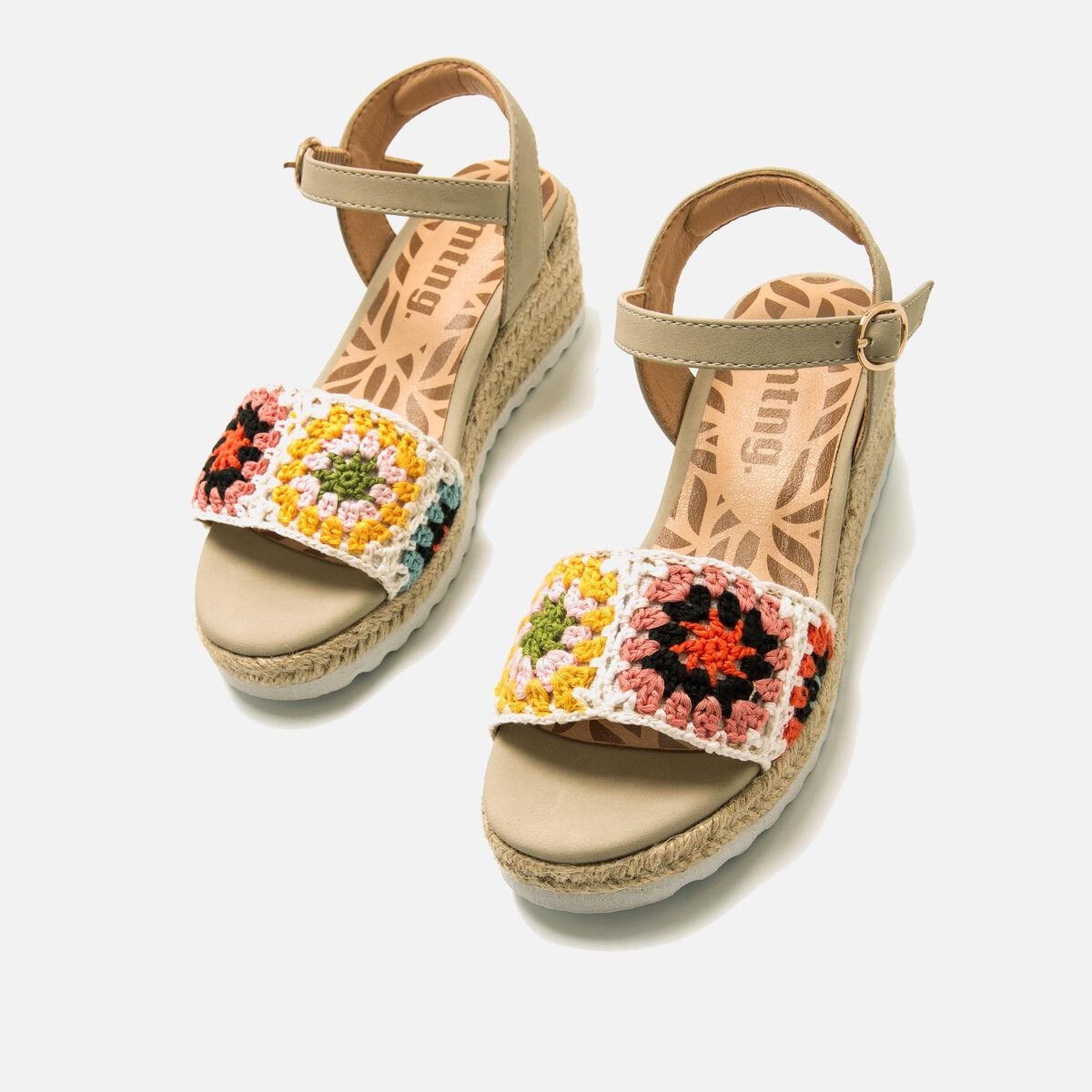 Sandalias de Nina modelo AUSTEN de MTNG image number 4