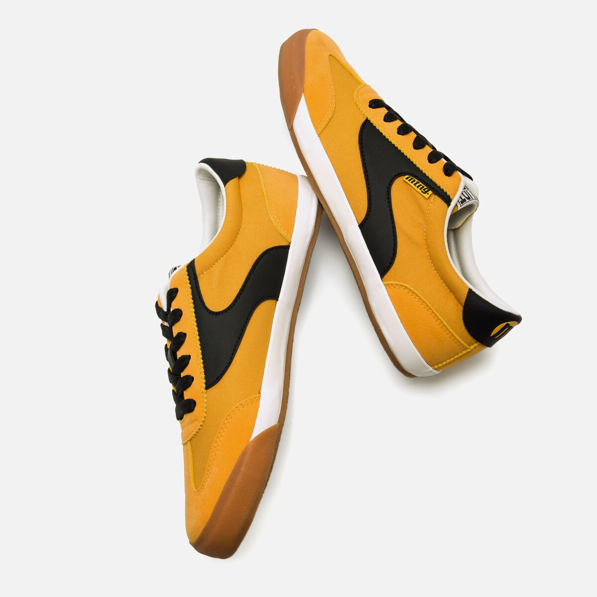 Sneakers pour Homme modèle COURT de MTNG image number 3