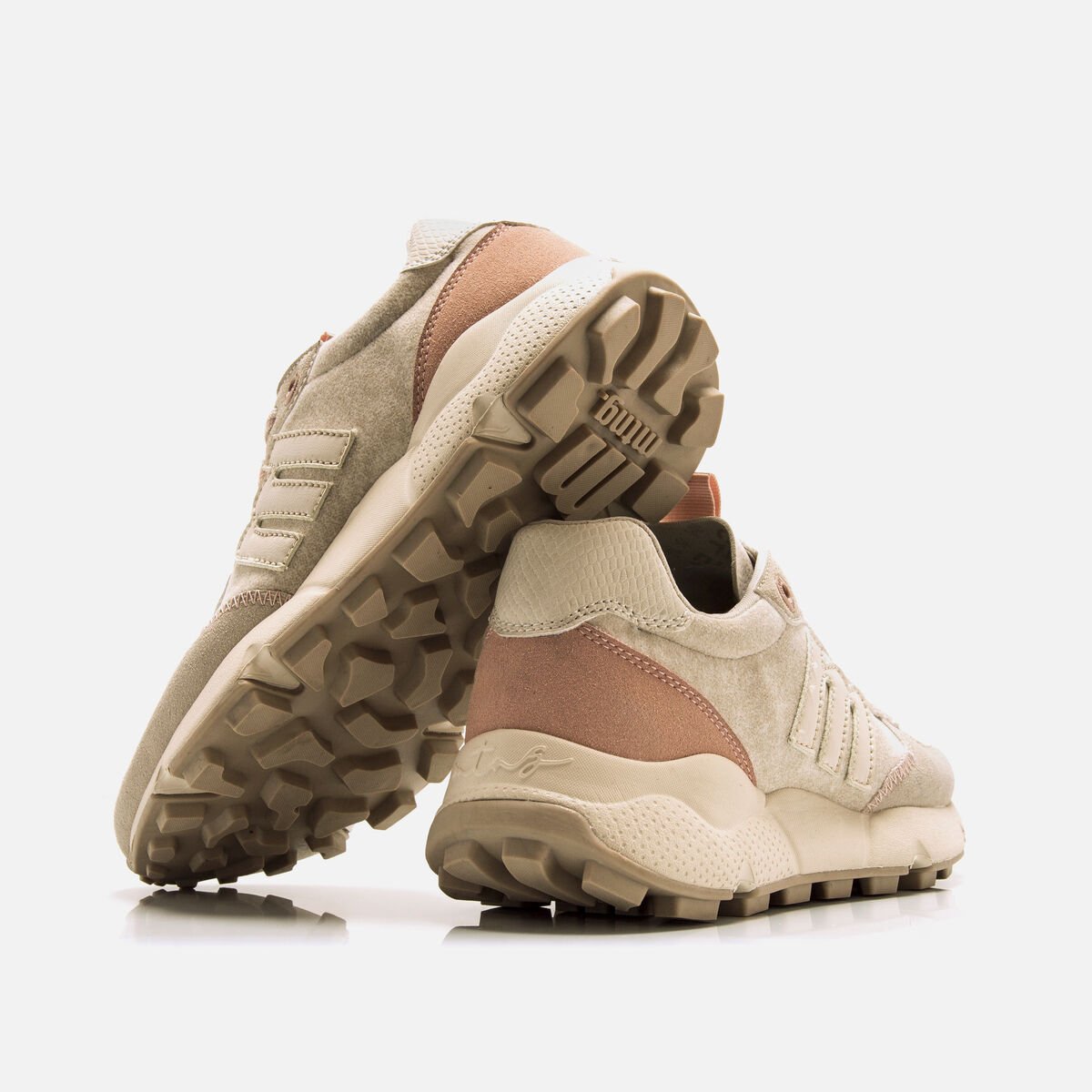 Zapatillas de Mujer modelo CLIMB de MTNG image number 2