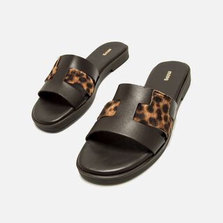 Sandalias planas de Mujer modelo ALYSA de MTNG