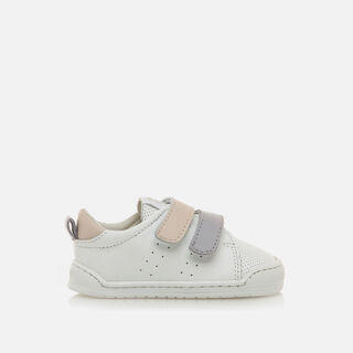 Zapatillas de Nino modelo FREE BABY de MTNG