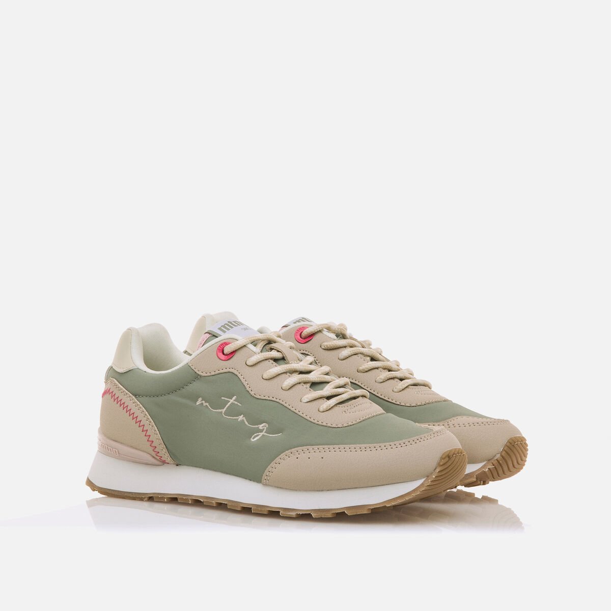Sneakers de Mulher modelo JOGGO CLASSIC de MTNG image number 4