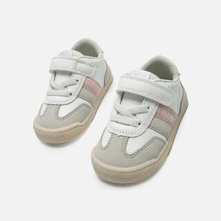 Sneakers pour Filles modèle FREE BABY de MTNG