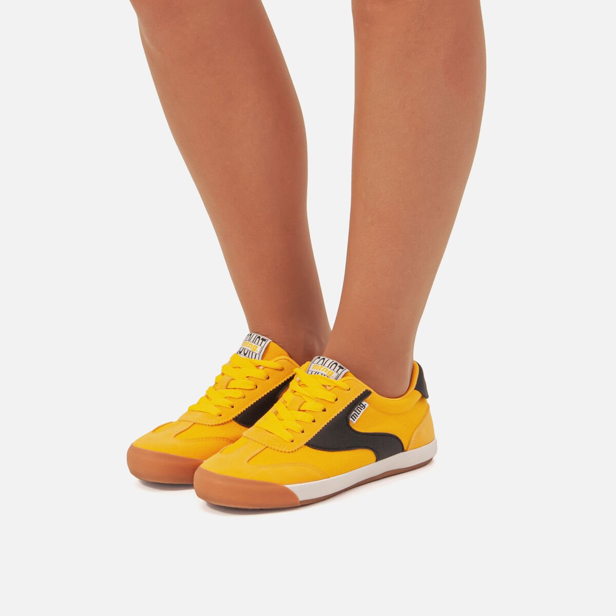 Zapatillas de Mujer modelo COURT de MTNG image number 2