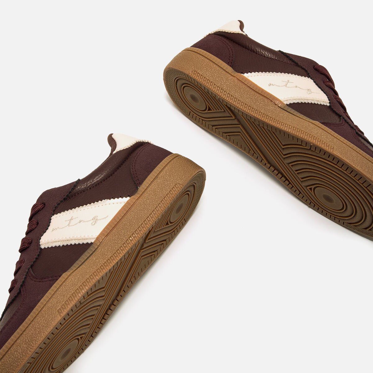 Sneakers pour Femme modèle ROY de MTNG image number 3