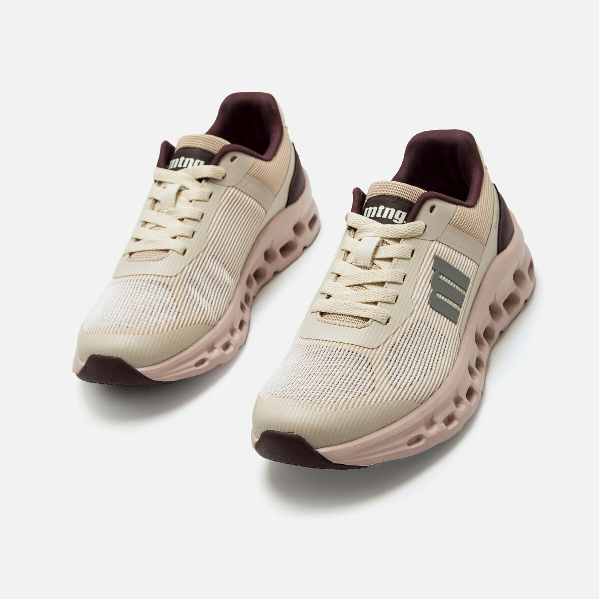 Zapatillas de Mujer modelo GAME de MTNG image number 1