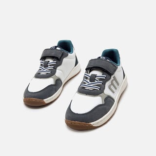 Zapatillas de Nino modelo FREE de MTNG