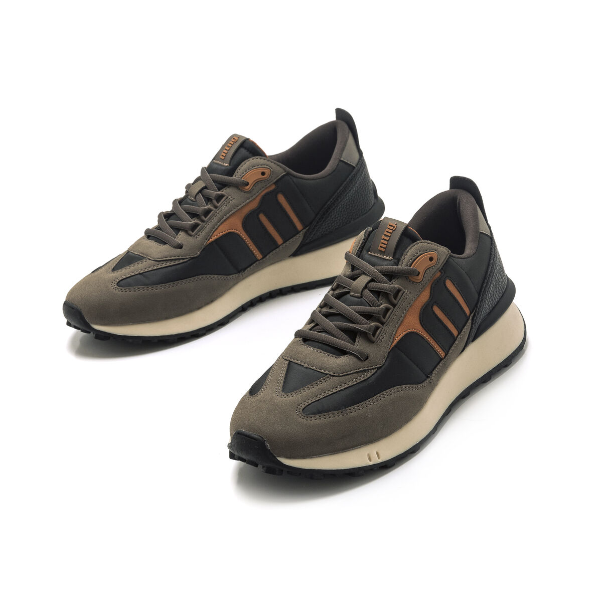 Sneakers pour Homme modèle QAMAR de MTNG image number 2