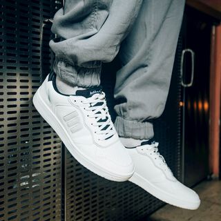 Zapatillas de Hombre modelo MIAMI de MTNG