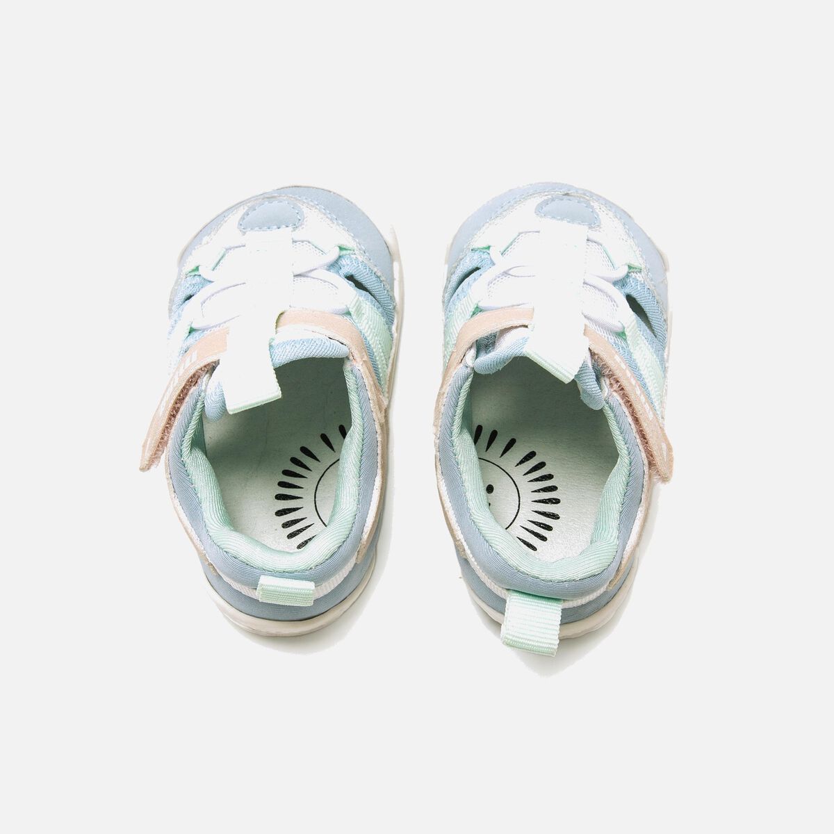 Zapatillas de Nina modelo FREE BABY de MTNG image number 3