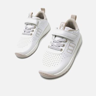 Zapatillas de Nino modelo FREE de MTNG