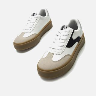 Sneakers de Mulher modelo SKATY de MTNG
