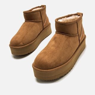 Botines planos de Mujer modelo NIVIA de MTNG