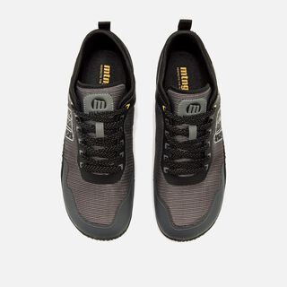 Zapatillas de Hombre modelo FREE de MTNG