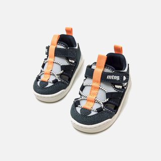 Sandales pour Garcon modèle FREE BABY de MTNG