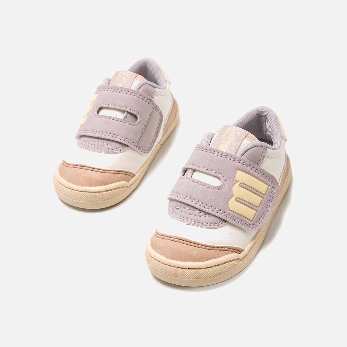 Zapatillas de Nina modelo FREE BABY de MTNG image number 1