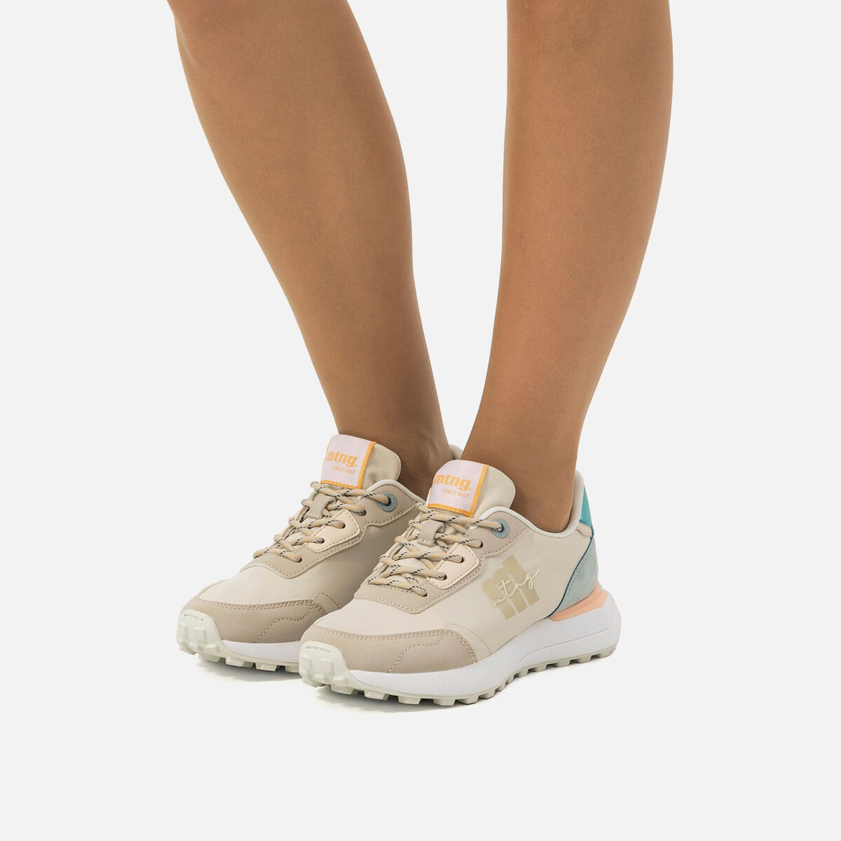 Zapatillas de Mujer modelo ZINC de MTNG image number 2