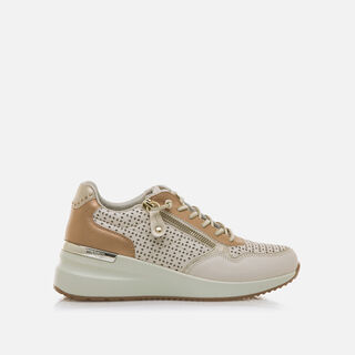 Sneakers de Mulher modelo GOA de MTNG